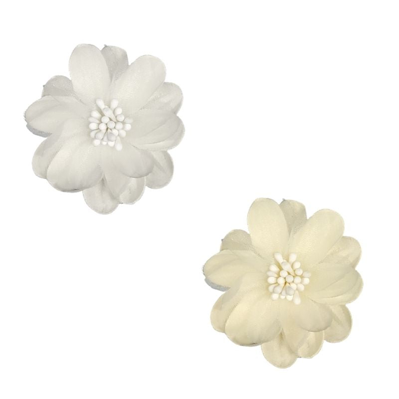 Cotton and organza flower sewing application