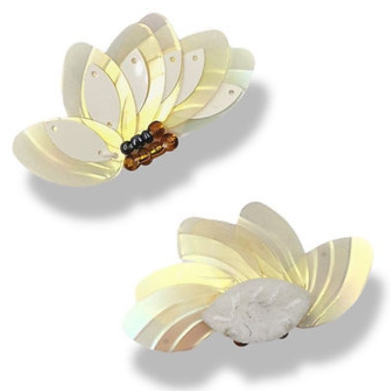 Rhinestone and coral applications item BR021