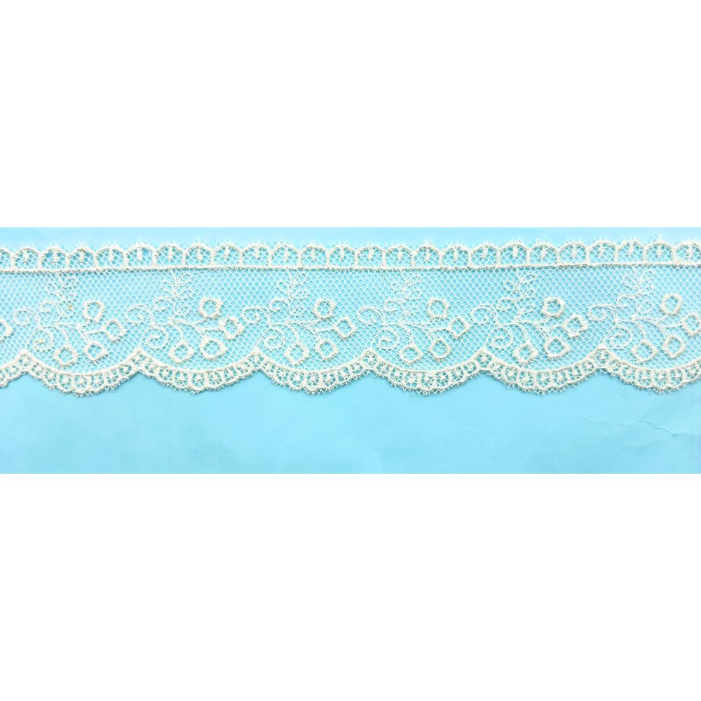 Pizzo tulle 100% poliestere h 3 cm  articolo 30490 metri 10