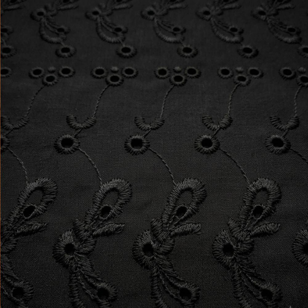 Cotton fabric h cm 140 article San Gallo